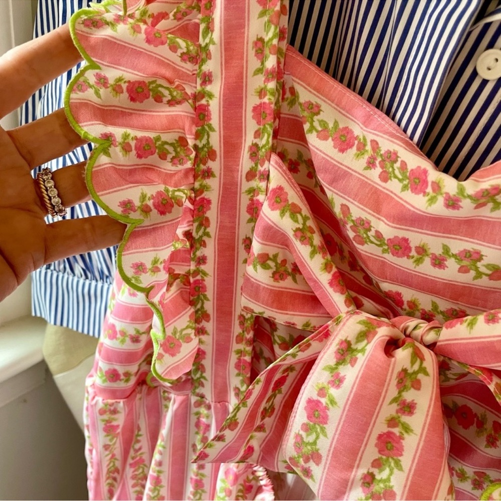 Chic Pink Patterned Maxi Dress - image 5